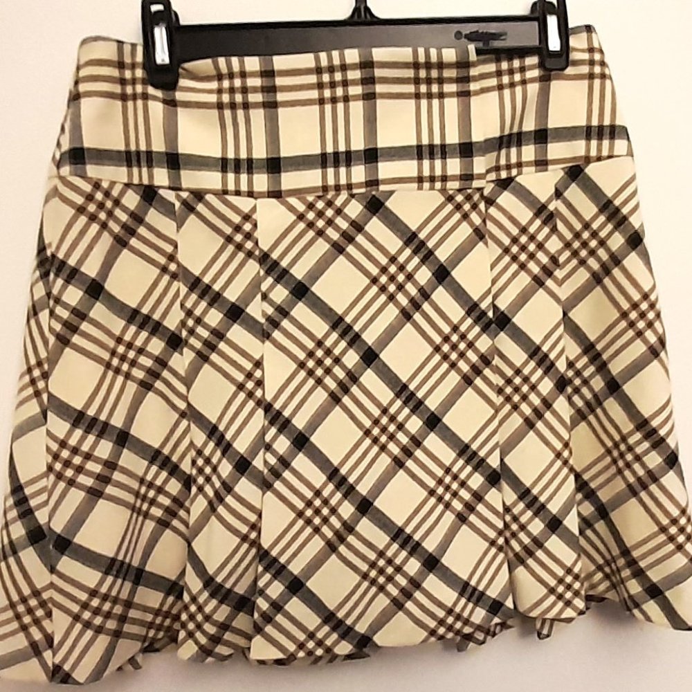 Wrap, plaid skirt by The Limited. Size 8 Cream with brown and black plaid.